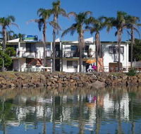 Beachfront 1 25 Willow Street - Tweed Heads Accommodation