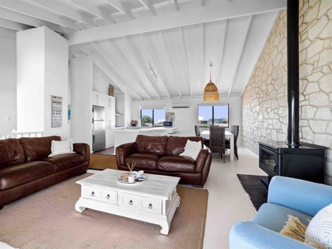 Relaxing Getaway Beachfront Access Multi Family Pets Mandurah - Tweed Heads Accommodation 0
