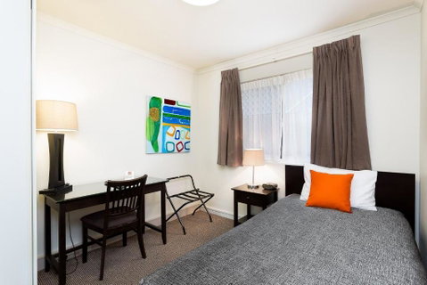 Redcliffe Motor Inn - Tweed Heads Accommodation 1