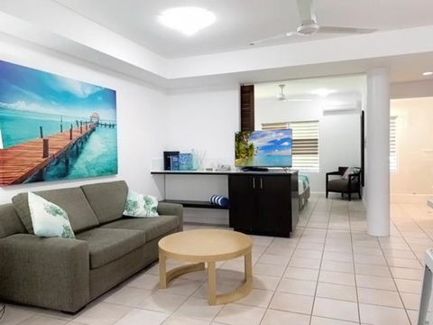 REEF RETREAT APARTMENTS PALM COVE Unit 13 - Tweed Heads Accommodation 0