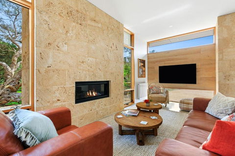 REFRESH At Lonnie - Tweed Heads Accommodation 0