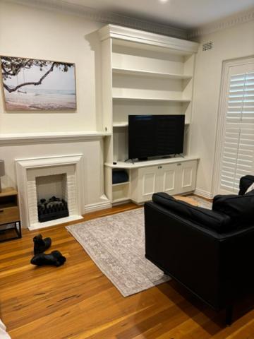 Regents Gate East Melbourne - Tweed Heads Accommodation 0