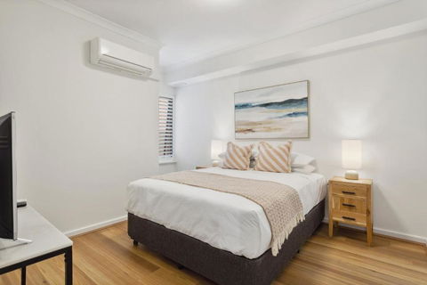 REGL20/11 - Regal In East Perth - Tweed Heads Accommodation 1