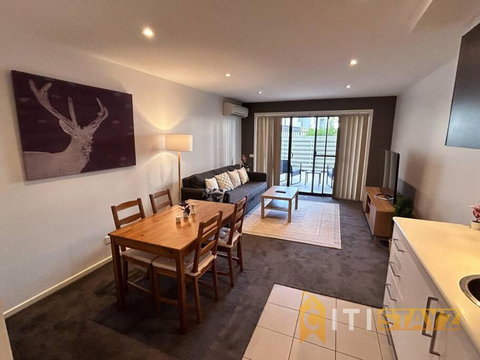 Relaxing Oasis In Bruce -1bd 1bth 1 Carsp Apt - Tweed Heads Accommodation 3
