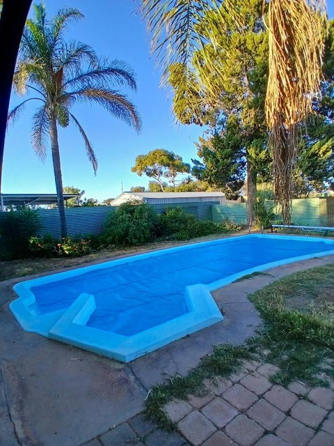 Renovated 3BD With Pool And Spa Bath - Tweed Heads Accommodation 1
