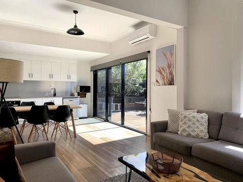 Renovated Character Home - Tweed Heads Accommodation 0