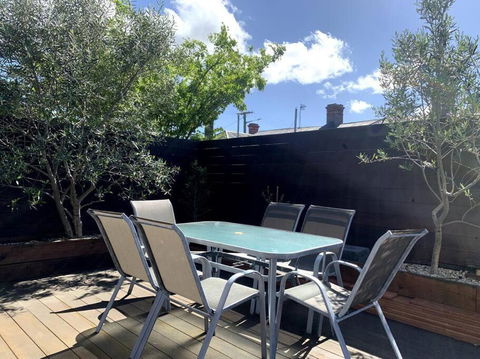 Renovated Character Home - Tweed Heads Accommodation 2
