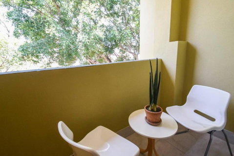 Resort-style Coastal Living With Balcony & Pool - Tweed Heads Accommodation 3