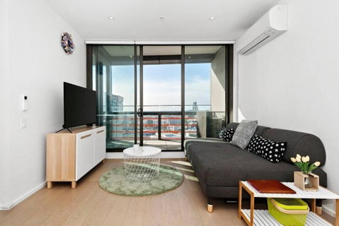 Resort-style Docklands Riverview Stay With Parking - Tweed Heads Accommodation 2