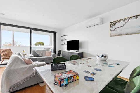 Retreat On Bellerine I 2BR Apartment I Geelong CBD - Tweed Heads Accommodation 3