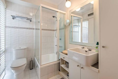 Retreat On George - Tweed Heads Accommodation 1