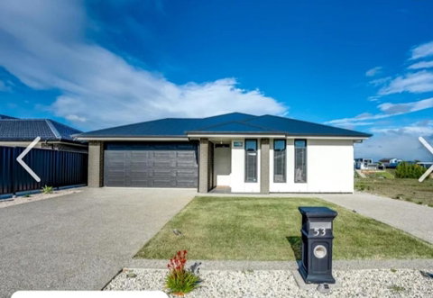 RIVER VIEWS - Tweed Heads Accommodation 1
