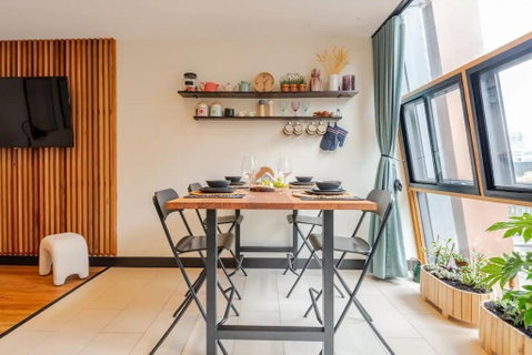 Riverside Apartment Melbourne CBD - Tweed Heads Accommodation 2