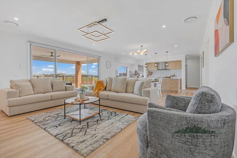 Riverside Meadows - Tweed Heads Accommodation 2