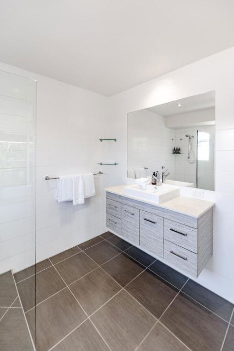 Riverside Noosa Sanctuary, Steps To Gympie Terrace - Tweed Heads Accommodation 1