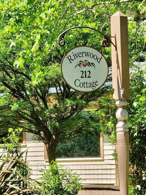 Riverwood Cottage, Accessible Accommodation - Tweed Heads Accommodation 0