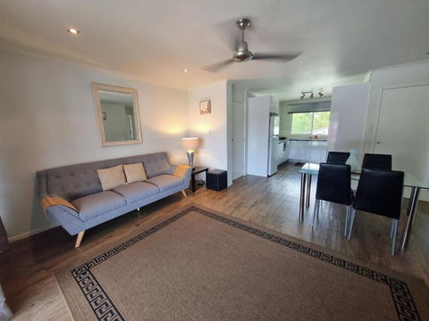 Residential Two-bedroom Unit On The Strand, Self-check In, Wi-fi - Tweed Heads Accommodation 0
