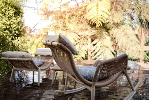Romantic Garden Cottage With Home Cinema - Tweed Heads Accommodation 2
