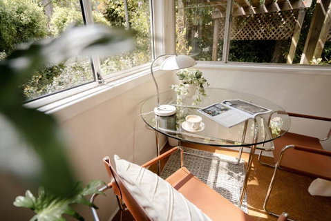 Romantic Garden Cottage With Home Cinema - Tweed Heads Accommodation 0
