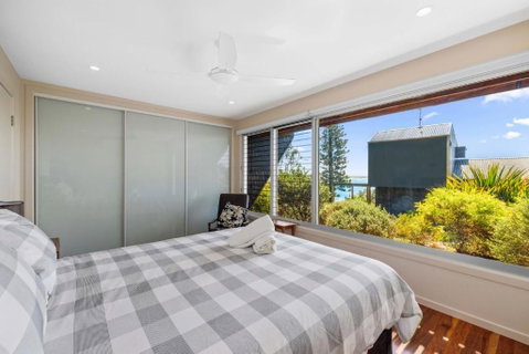 Rock Ledge - Tweed Heads Accommodation 3