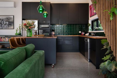 Rocky Hollow - Tweed Heads Accommodation 2
