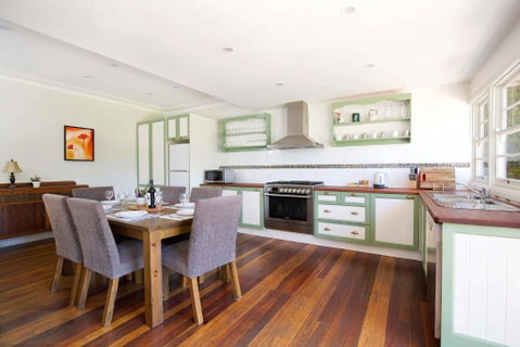 Rodova Cottage - Tweed Heads Accommodation 1