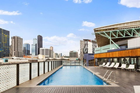 Rooftop Pool 2BR Apt At Marvel Stadium With Free Parking - Tweed Heads Accommodation 3