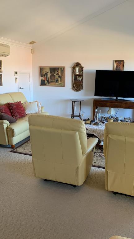 Room With A View - Tweed Heads Accommodation 2