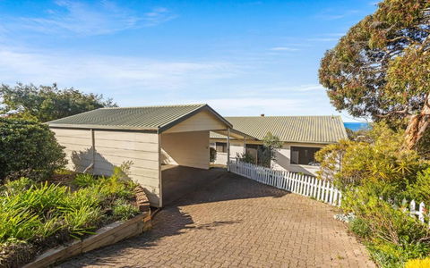 Rosetta House - 6 Clive Ave, Encounter Bay - Tweed Heads Accommodation 1