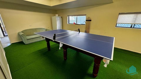 Rosies Retreat - 300m To The Sandy Shores Of Caves Beach - Tweed Heads Accommodation 2