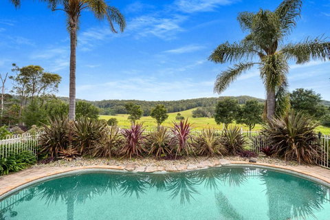 Roxy - A Secluded Luxury Estate Near Berry, Where Serenity Meets Family Comfort - Tweed Heads Accommodation 0