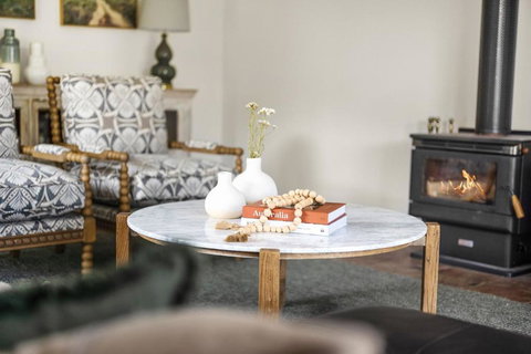 Roxy - A Secluded Luxury Estate Near Berry, Where Serenity Meets Family Comfort - Tweed Heads Accommodation 2