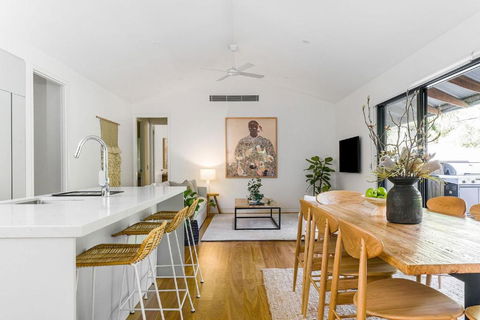Rubber Soul - Tweed Heads Accommodation 1