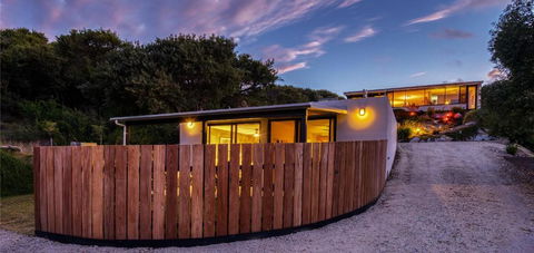 SALT Luxury Couples Bungalow - Tweed Heads Accommodation 3