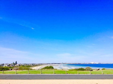 SALT @ North Beach WALLAROO (absolute Beachfront) - Tweed Heads Accommodation 0