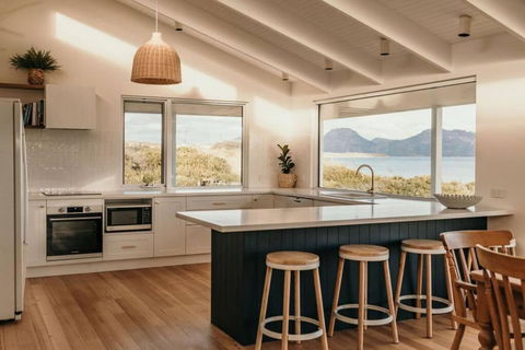 Saltair Freycinet - Tweed Heads Accommodation 0