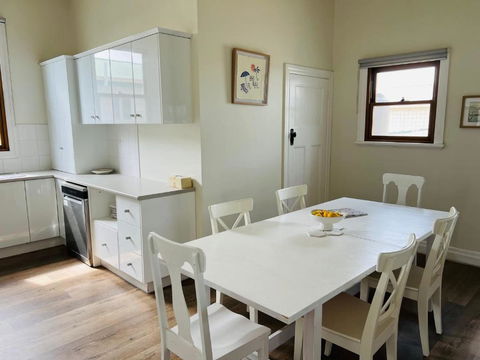 Saltwater Bungalow - WiFi - Tweed Heads Accommodation 3