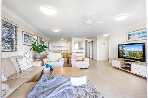 Salty Kisses @ Riverdance - 3 Bedroom Apartment - Tweed Heads Accommodation 0