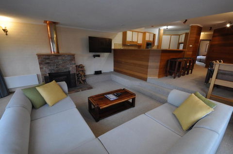 Salzburg Apartments - Tweed Heads Accommodation 1