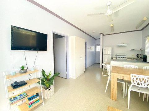 San Marco Villa 3 - Burrum Heads - Beachfront - 2BR - Pool - Tweed Heads Accommodation 2