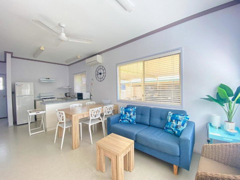 San Marco Villa 3 - Burrum Heads - Beachfront - 2BR - Pool - Tweed Heads Accommodation 3