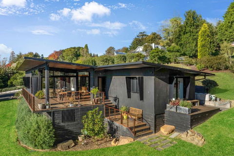 Sanctuaire, Southern Highlands - Tweed Heads Accommodation 0