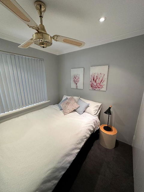 Rockingham Palace - Tweed Heads Accommodation 1