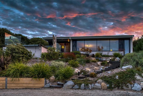 SALT Luxury Couples Villa - Tweed Heads Accommodation 3