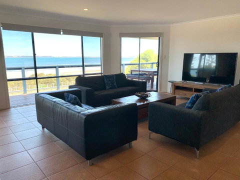 Sandcastle - A Esplanade Place, Stunning Views - Tweed Heads Accommodation 1