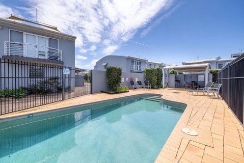 Sandcastles 4 -8 Ala Moana Way - Tweed Heads Accommodation 0