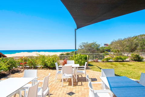 Sandcastles On Currumbin Beach - Tweed Heads Accommodation 1