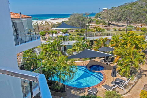Sandcastles On Currumbin Beach - Tweed Heads Accommodation 0