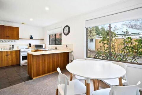 Sandy Bay Cozy Cottage Close To CBD - Tweed Heads Accommodation 1