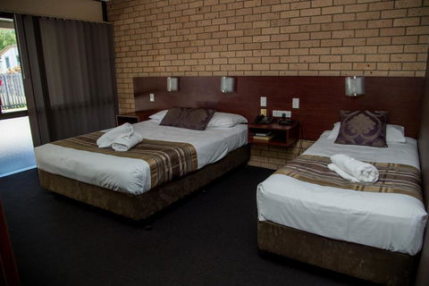 Sarina Motor Inn - Tweed Heads Accommodation 2